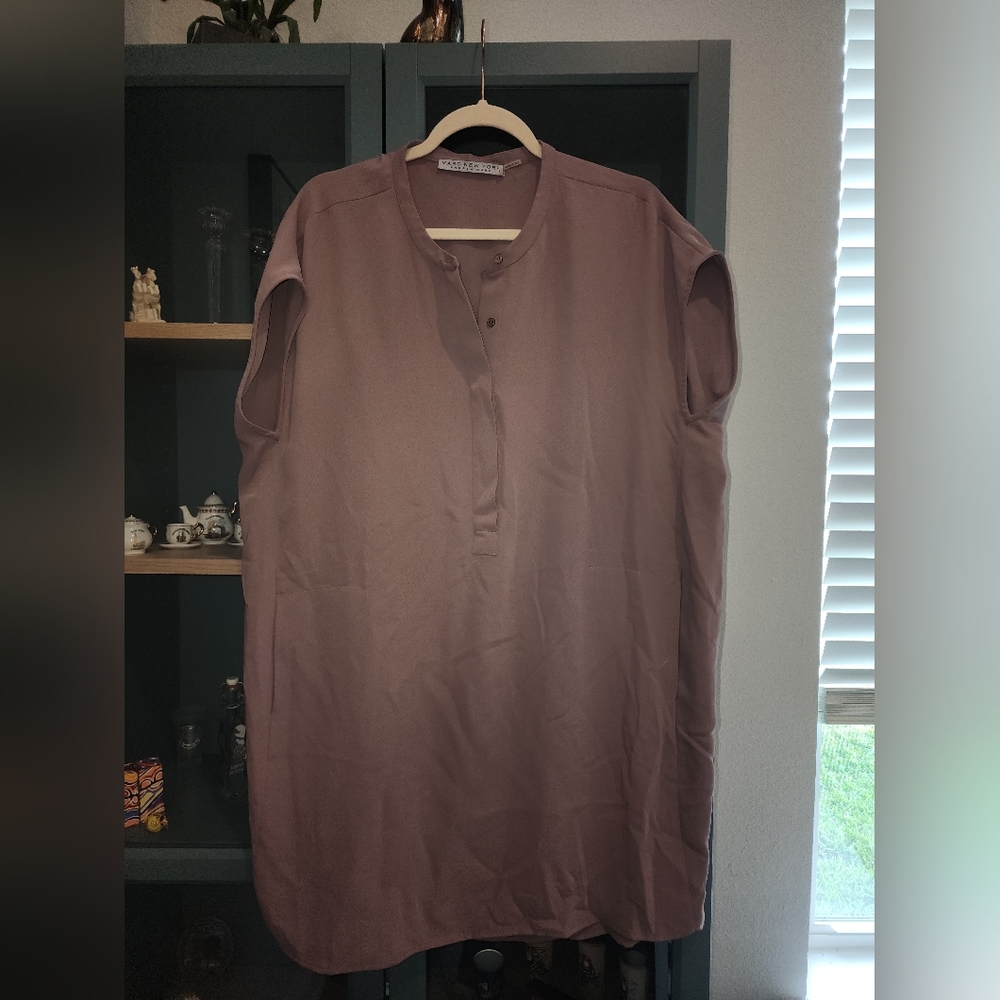 Andrew Marc NY neutral boxy cap sleeve tunic dress